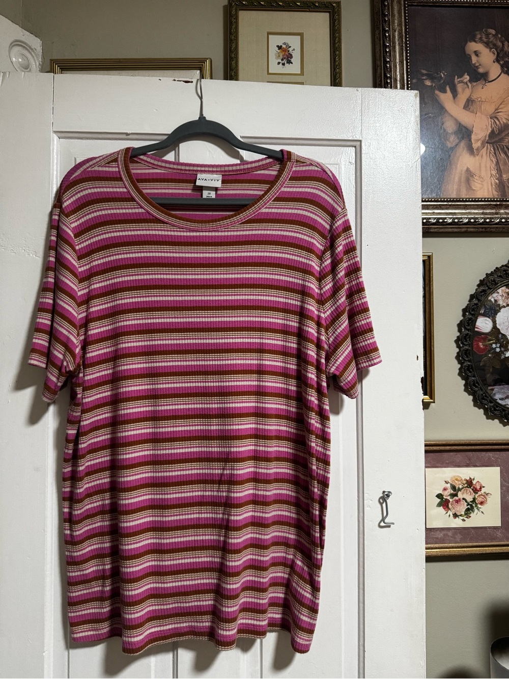 Ava & Viv Pink and Brown Striped Short-Sleeve Crewneck